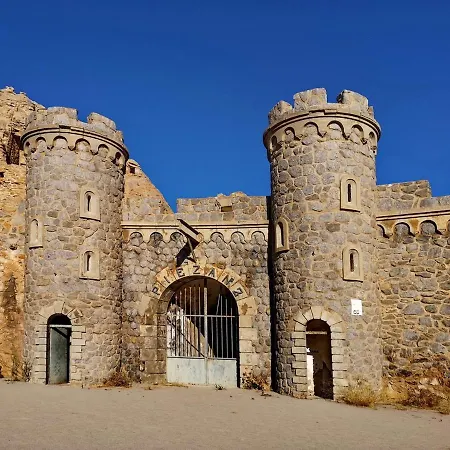 Juana En Monaco * La Manga del Mar Menor