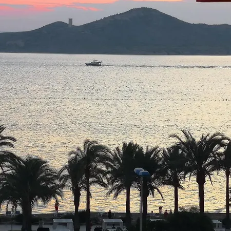 Juana En Monaco La Manga del Mar Menor